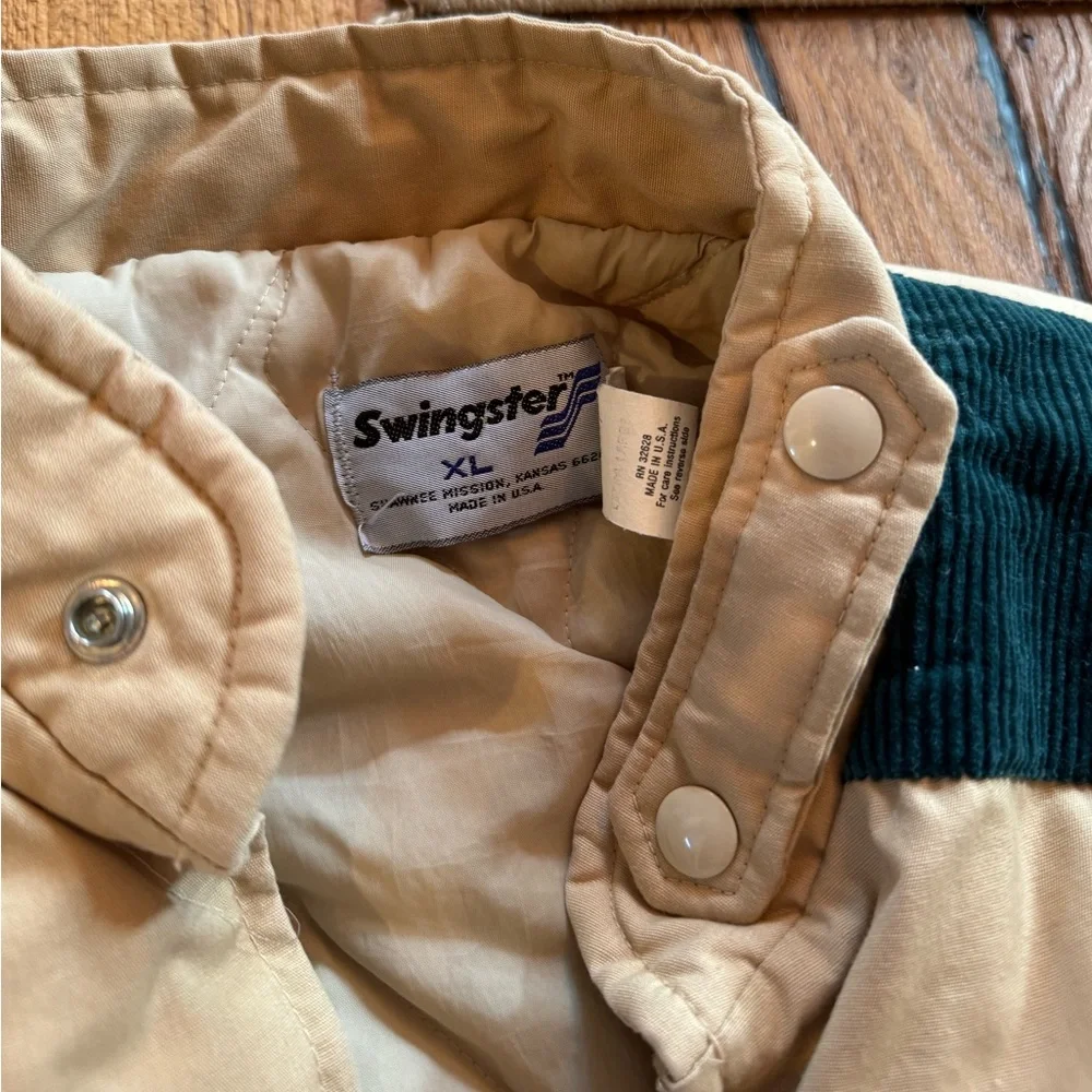 bomber jacket - Picture 3 of 6